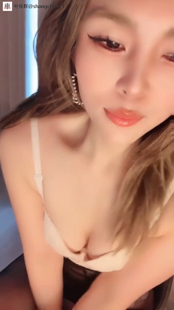 Sweetie, Newcomer Mature Woman is So Sexy