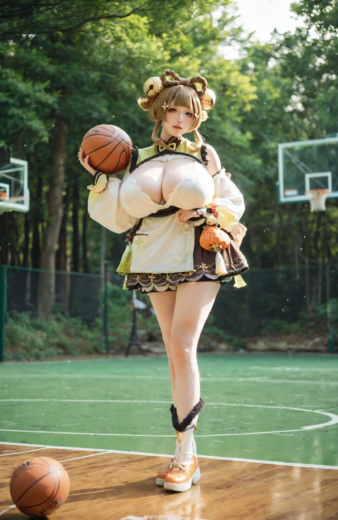 yaoyao cosplay (genshin impact)