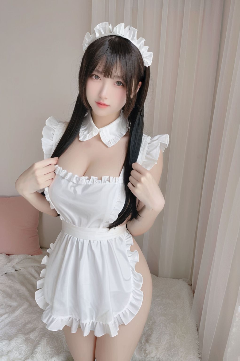 No1061 Sexy Maid_110