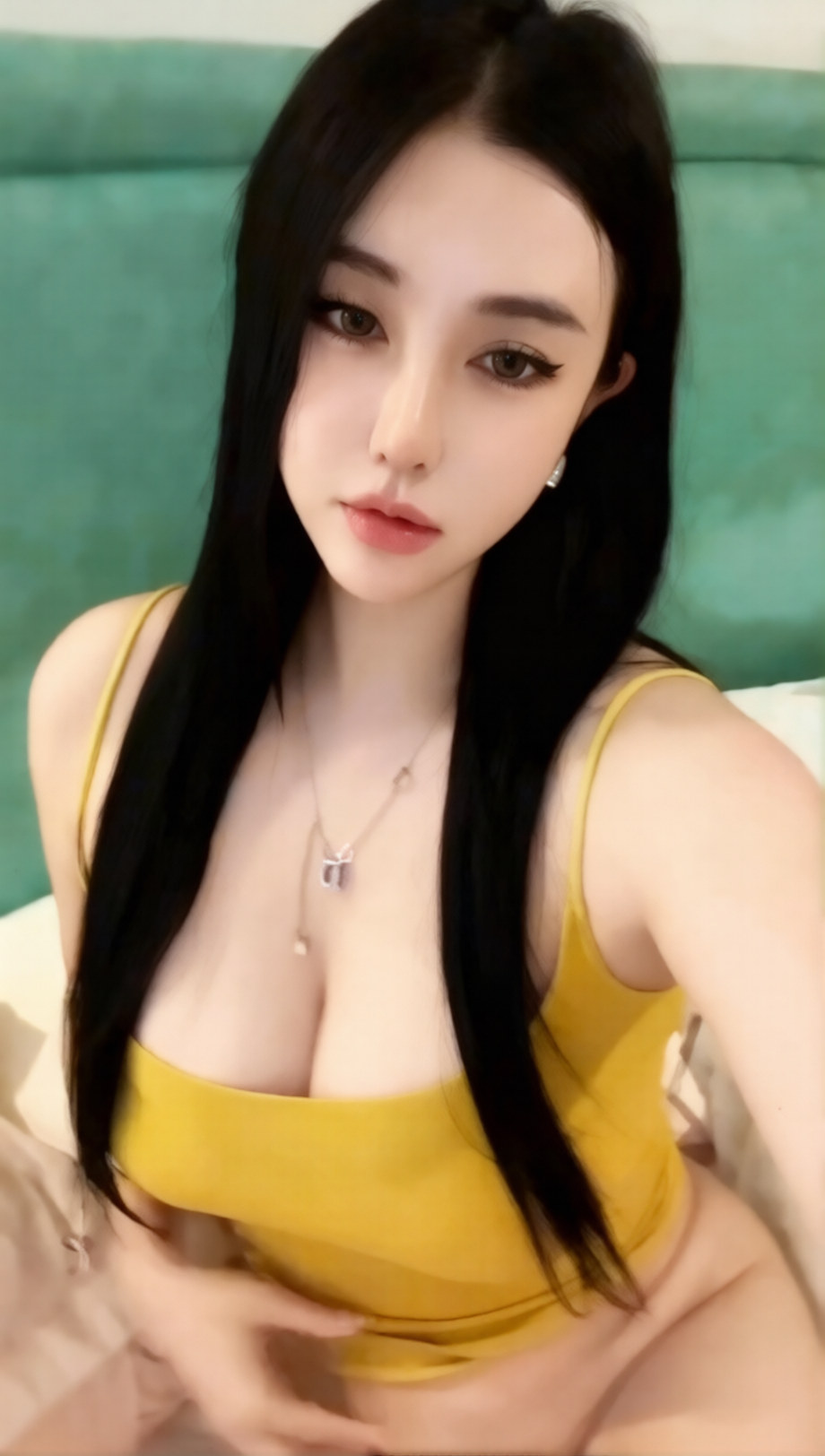 TikTok Big Breast Online Influencer Nude Dance One-on-One Big Scale Benefit